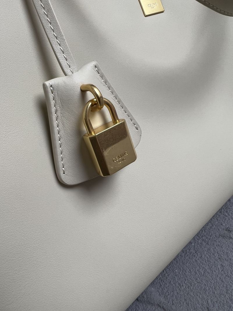 Ce1i*e cabas bags